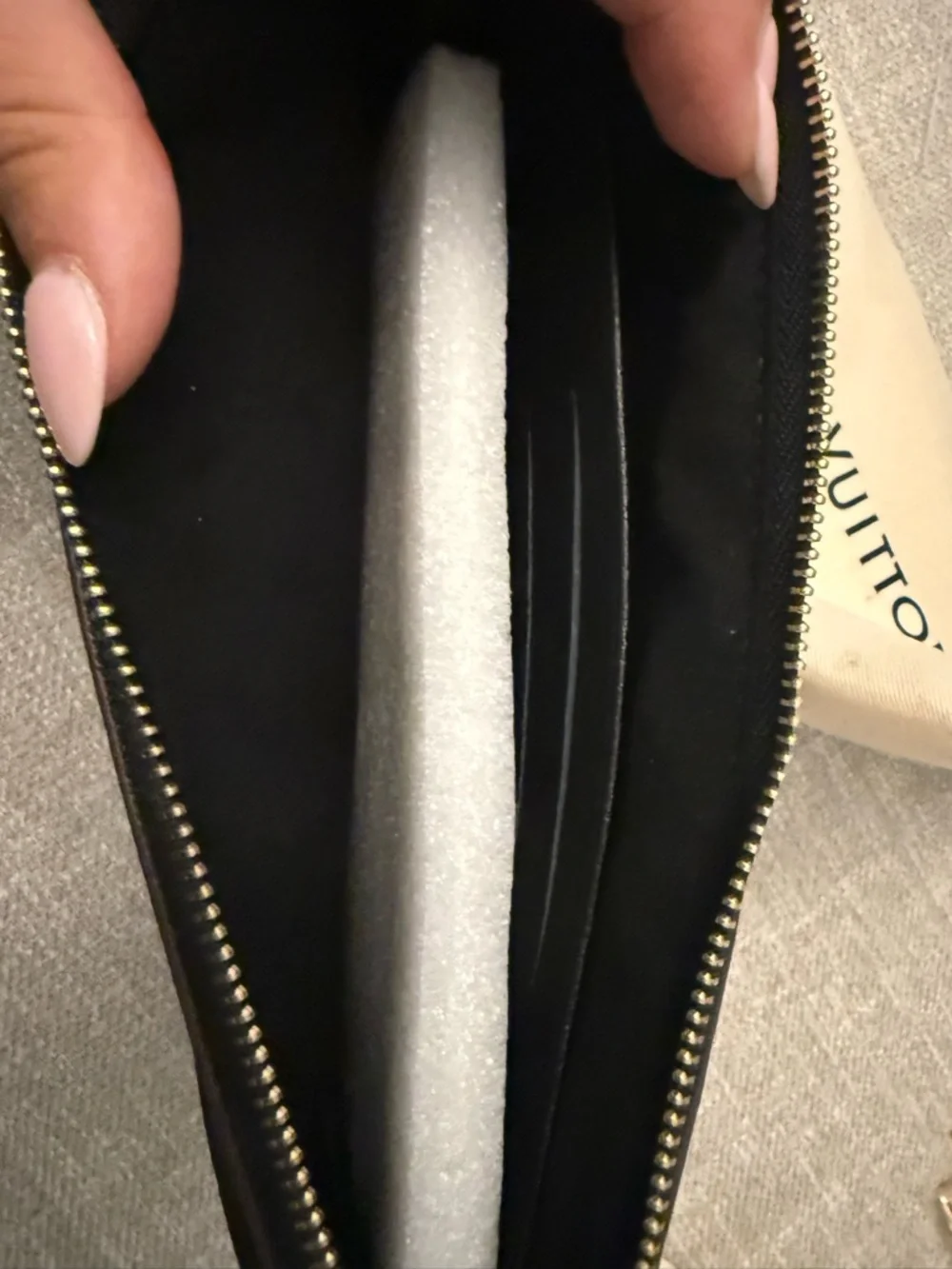 Louis Vuitton Black and Gold Zip Clutch Wristlet - Picture 2 of 7